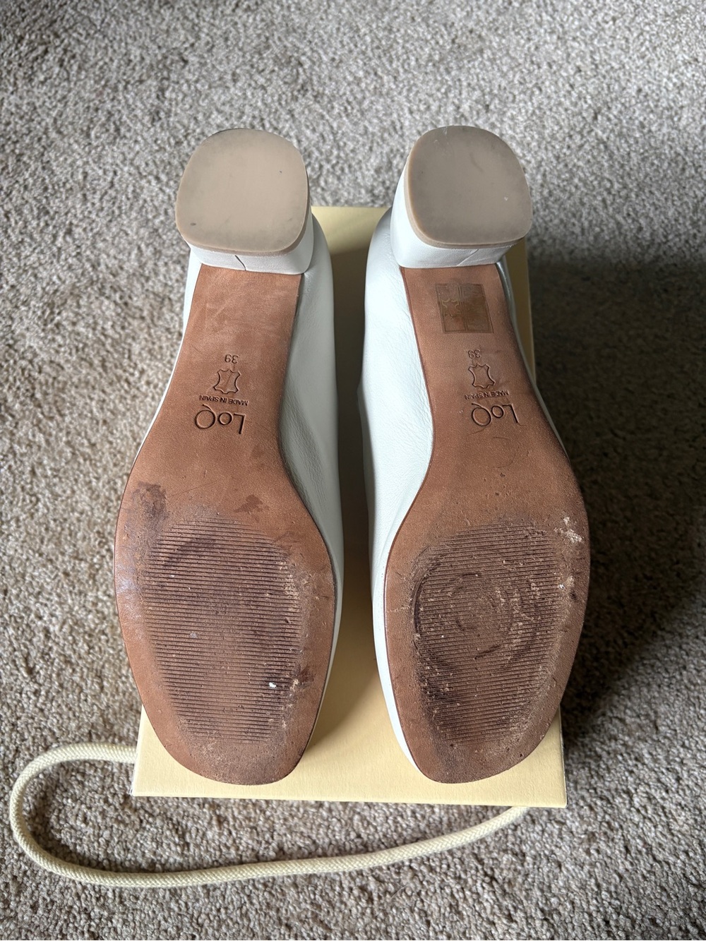 LOQ Cream Leather Mary Jane Block Heel - Picture 6 of 6